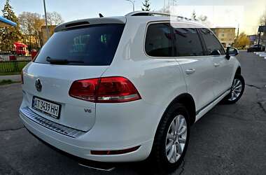 Внедорожник / Кроссовер Volkswagen Touareg 2014 в Полтаве