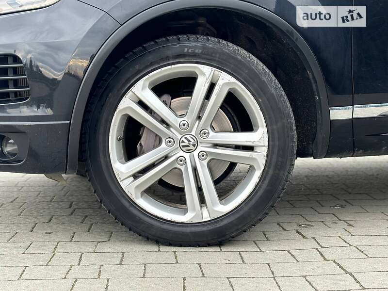 Внедорожник / Кроссовер Volkswagen Touareg 2014 в Львове фото 17 Внедорожник / Кроссовер Volkswagen Touareg 2014 в Львове