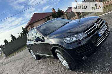 Позашляховик / Кросовер Volkswagen Touareg 2014 в Мукачевому