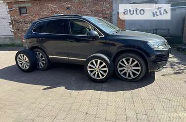 Внедорожник / Кроссовер Volkswagen Touareg 2014 в Мукачево