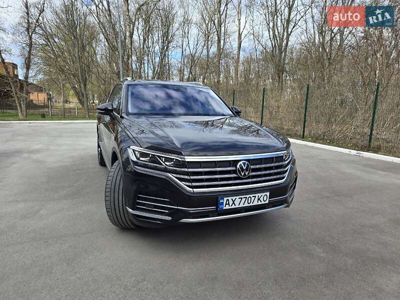 Внедорожник / Кроссовер Volkswagen Touareg 2021 в Харькове