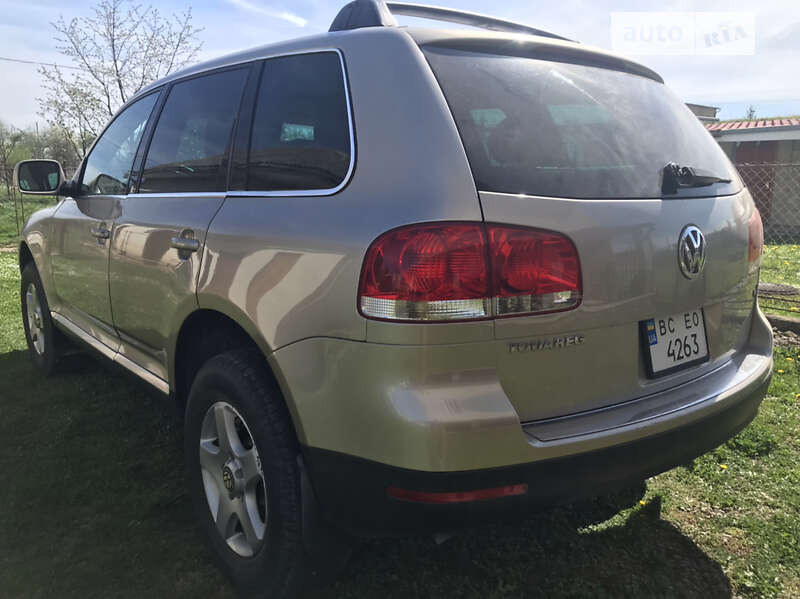 Внедорожник / Кроссовер Volkswagen Touareg 2003 в Дрогобыче
