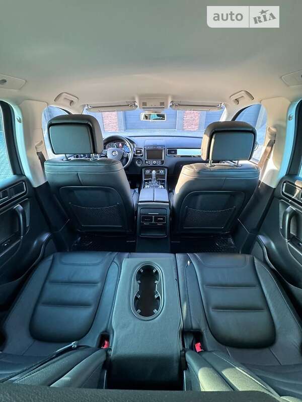Внедорожник / Кроссовер Volkswagen Touareg 2016 в Черновцах фото 21 Внедорожник / Кроссовер Volkswagen Touareg 2016 в Черновцах