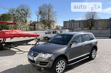 Позашляховик / Кросовер Volkswagen Touareg 2008 в Вінниці