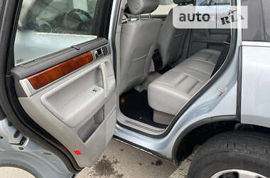 Внедорожник / Кроссовер Volkswagen Touareg 2005 в Луцке