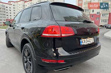 Внедорожник / Кроссовер Volkswagen Touareg 2013 в Виннице