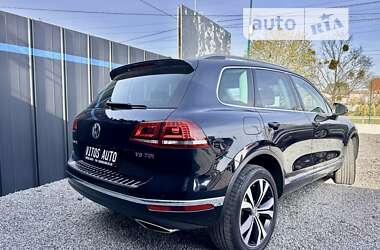 Позашляховик / Кросовер Volkswagen Touareg 2018 в Луцьку