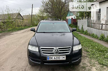 Внедорожник / Кроссовер Volkswagen Touareg 2004 в Барвенкове