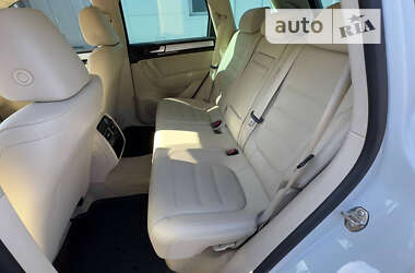 Внедорожник / Кроссовер Volkswagen Touareg 2013 в Ивано-Франковске