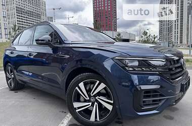 Внедорожник / Кроссовер Volkswagen Touareg 2023 в Киеве