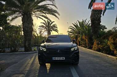 Внедорожник / Кроссовер Volkswagen Touareg 2020 в 