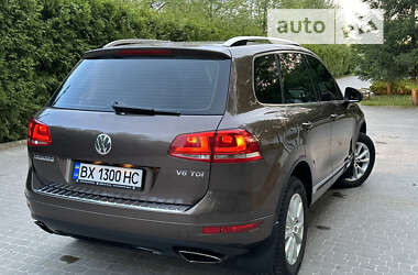Внедорожник / Кроссовер Volkswagen Touareg 2012 в Львове