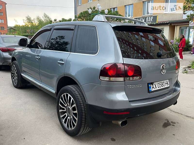 Позашляховик / Кросовер Volkswagen Touareg 2008 в Харкові