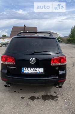 Позашляховик / Кросовер Volkswagen Touareg 2003 в Хмільнику