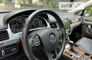 Позашляховик / Кросовер Volkswagen Touareg 2012 в Умані