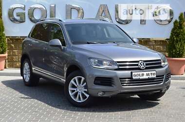 Внедорожник / Кроссовер Volkswagen Touareg 2013 в Одессе