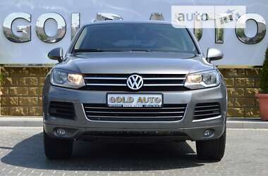 Внедорожник / Кроссовер Volkswagen Touareg 2013 в Одессе