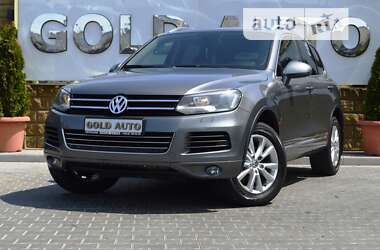 Внедорожник / Кроссовер Volkswagen Touareg 2013 в Одессе