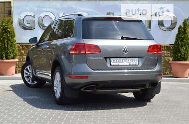 Внедорожник / Кроссовер Volkswagen Touareg 2013 в Одессе