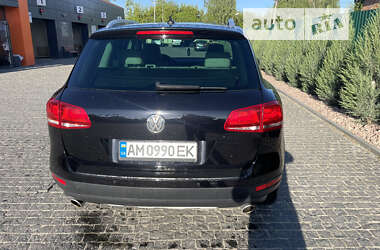 Внедорожник / Кроссовер Volkswagen Touareg 2014 в Коростышеве