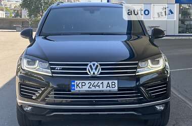 Внедорожник / Кроссовер Volkswagen Touareg 2017 в Запорожье