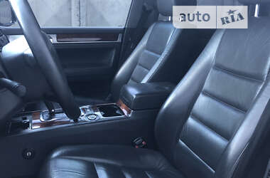 Внедорожник / Кроссовер Volkswagen Touareg 2006 в Одессе