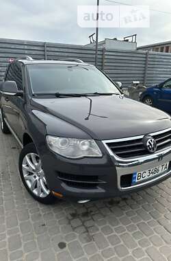 Позашляховик / Кросовер Volkswagen Touareg 2009 в Львові