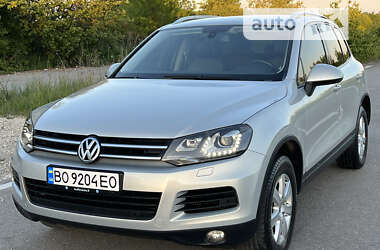 Внедорожник / Кроссовер Volkswagen Touareg 2013 в Тернополе