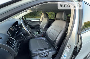 Внедорожник / Кроссовер Volkswagen Touareg 2013 в Тернополе