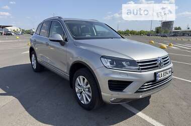 Внедорожник / Кроссовер Volkswagen Touareg 2017 в Киеве