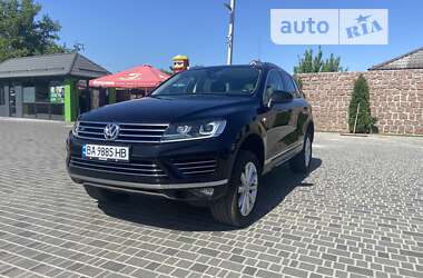 Внедорожник / Кроссовер Volkswagen Touareg 2017 в Кропивницком