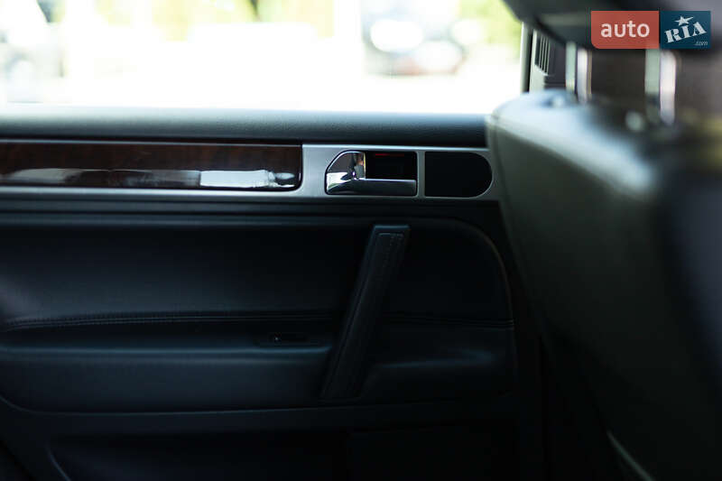 Внедорожник / Кроссовер Volkswagen Touareg 2008 в Ивано-Франковске фото 16 Внедорожник / Кроссовер Volkswagen Touareg 2008 в Ивано-Франковске
