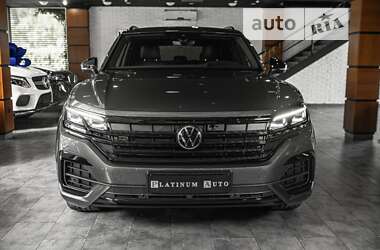 Внедорожник / Кроссовер Volkswagen Touareg 2022 в Одессе