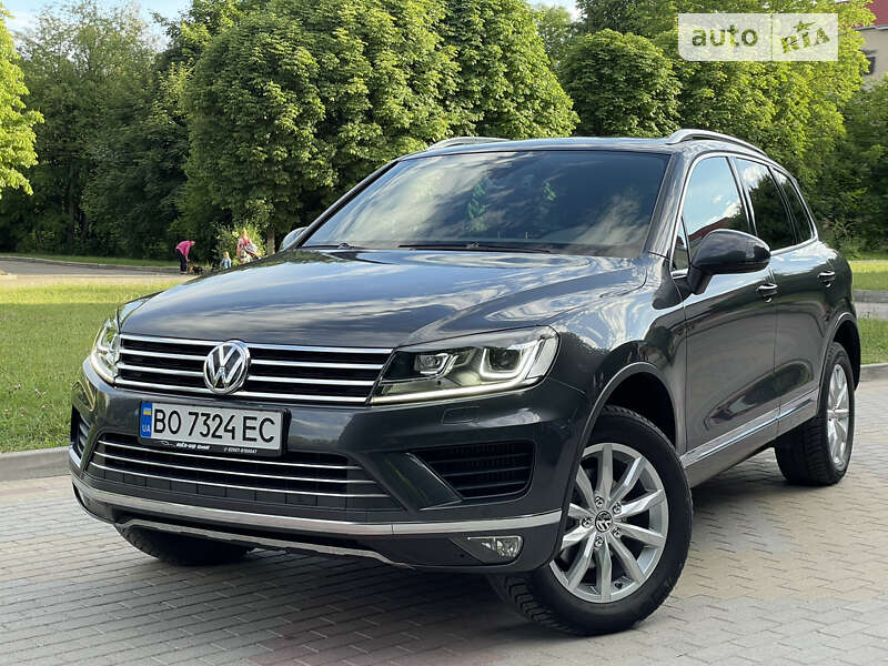 Позашляховик / Кросовер Volkswagen Touareg 2016 в Тернополі