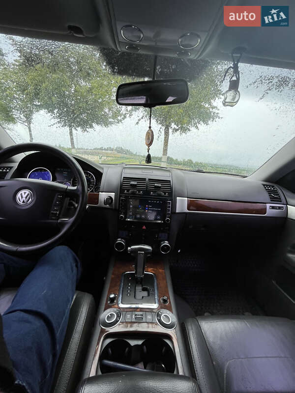 Позашляховик / Кросовер Volkswagen Touareg 2008 в Кременці