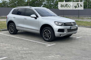 Позашляховик / Кросовер Volkswagen Touareg 2010 в Дніпрі