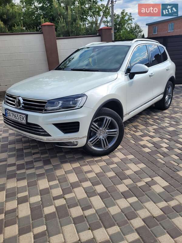 Внедорожник / Кроссовер Volkswagen Touareg 2015 в Кропивницком фото 2 Внедорожник / Кроссовер Volkswagen Touareg 2015 в Кропивницком