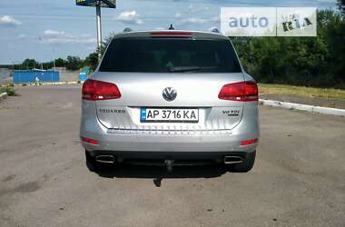 Внедорожник / Кроссовер Volkswagen Touareg 2012 в Запорожье