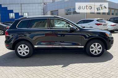 Позашляховик / Кросовер Volkswagen Touareg 2012 в Одесі