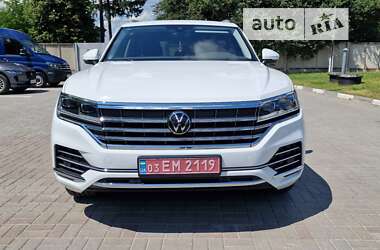 Позашляховик / Кросовер Volkswagen Touareg 2021 в Тернополі