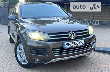 Позашляховик / Кросовер Volkswagen Touareg 2012 в Сумах