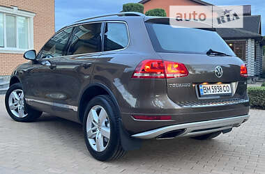 Позашляховик / Кросовер Volkswagen Touareg 2012 в Сумах