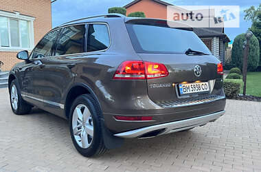 Позашляховик / Кросовер Volkswagen Touareg 2012 в Сумах