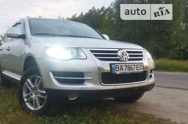 Внедорожник / Кроссовер Volkswagen Touareg 2008 в Хмельницком