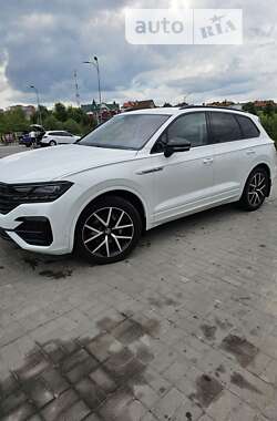 Внедорожник / Кроссовер Volkswagen Touareg 2021 в Хмельницком