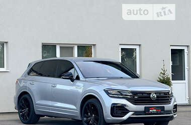 Позашляховик / Кросовер Volkswagen Touareg 2020 в Луцьку