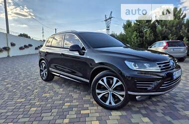 Позашляховик / Кросовер Volkswagen Touareg 2014 в Дніпрі