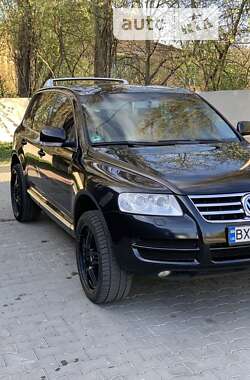 Внедорожник / Кроссовер Volkswagen Touareg 2005 в Хмельнике