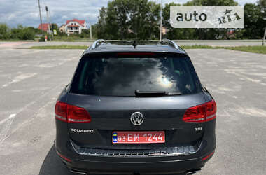 Позашляховик / Кросовер Volkswagen Touareg 2012 в Тернополі