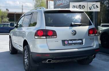 Позашляховик / Кросовер Volkswagen Touareg 2009 в Рівному